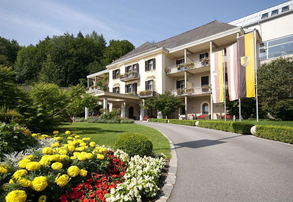 Hotel Warmbaderhof Villach Exterior photo